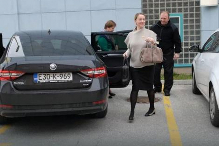 Sebija Izetbegović pored vozila Predsjedništva koristila i vozača