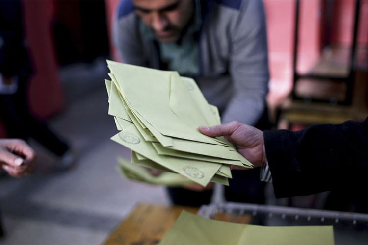 Odbijen zahtjev za poništenje referenduma u Turskoj