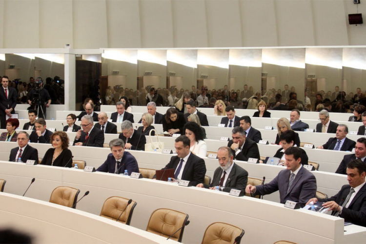Parlament BiH: Poslanici neće o povećanju akciza po hitnoj proceduri
