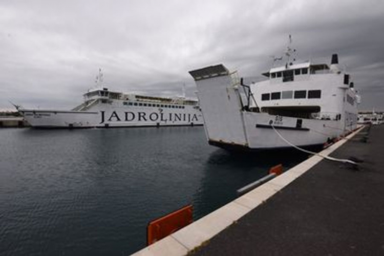Hrvatska: Sudar dva trajekta u zadarskoj luci