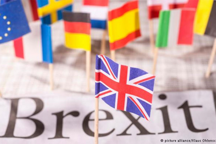 Milioneri izveli Britaniju iz EU