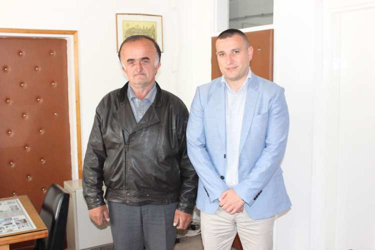 Dobio 500 KM jer je vratio 15.000 evra nađenih u starom dušeku