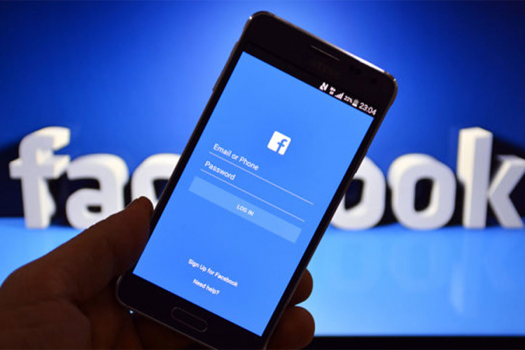 Objesio kćerku pa sebe nakon svađe sa ženom, sve prenosio na Facebooku