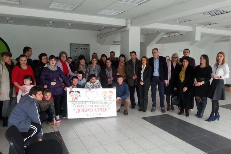 Humanitarna vožnja "Biciklima za dobro srce"