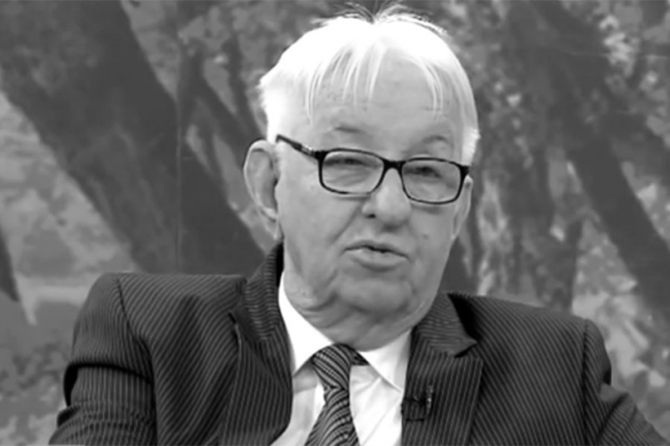 Preminuo novinar Vehid Gunić