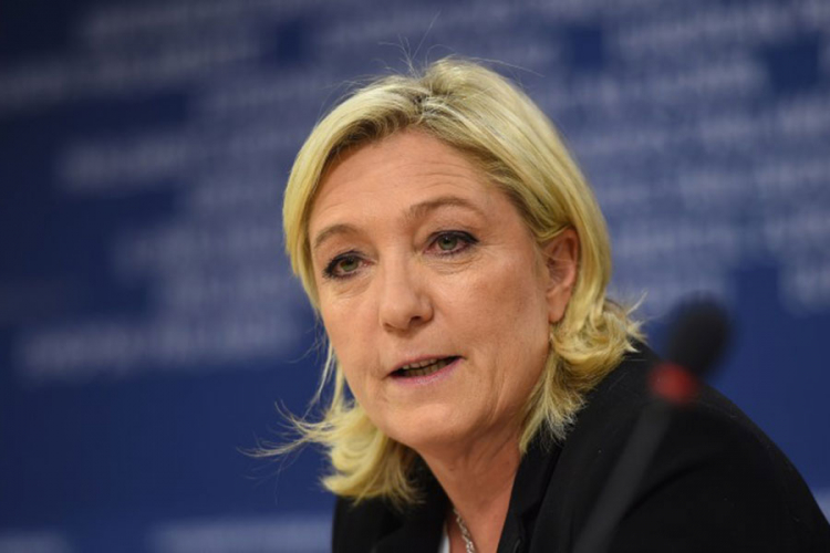 Le Pen: Evro je mrtav, moramo vratiti franak