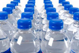 Mineralna voda povučena zbog plastike