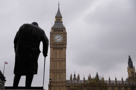 Danas lokalni izbori u Britaniji, otvorena birališta
