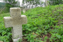 Drevno groblje iznad Starog Majdana zapušteno