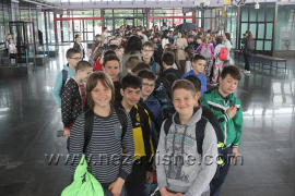 Mališane oduševila avantura vozom