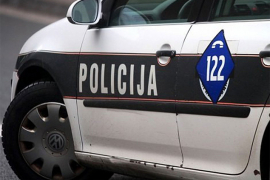 Dva lica povrijeđena u sudaru motora i kamiona kod Hadžića