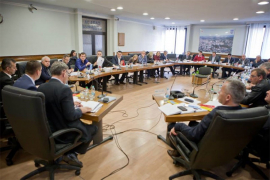 Četiri odbornika iz Prnjavora istupila iz kluba SNSD-a i formirali ...