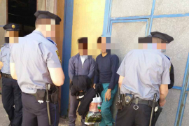 Migranti otkriveni u kamionu