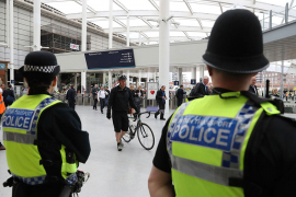 Britanska policija pretražuje lokacije u Mančesteru