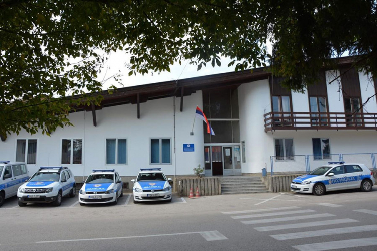 Pijan golfom usmrtio pješaka pa uhapšen