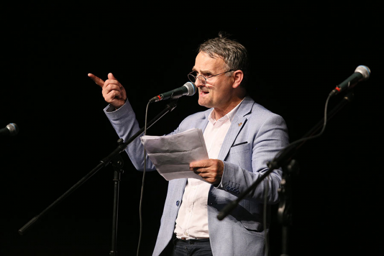 Tode Nikoletić za 'Nezavisne': Sistem stvara gladnu i nezadovoljnu decu
