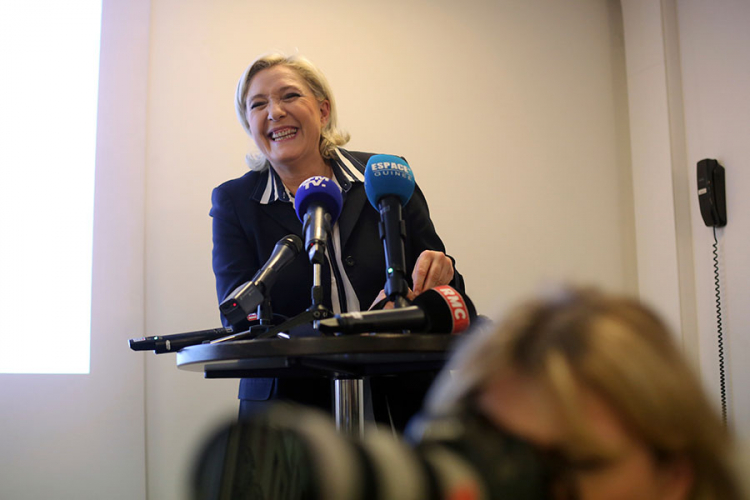 Le Pen: Ako pobijedim, odmah idem u Brisel da pregovaram