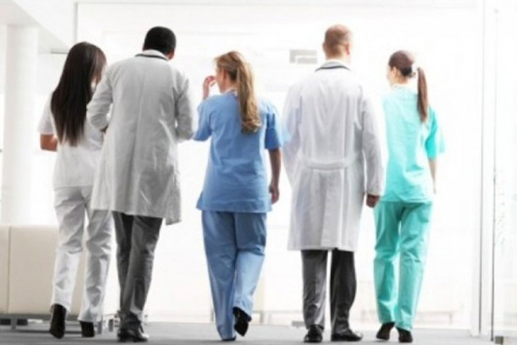 Nasilnik u Hitnoj izvršio nuždu na sto i istukao medicinske radnike