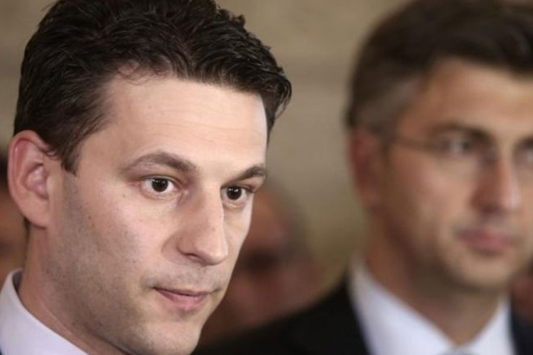 Petrov: Štitio sam dostojanstvo Sabora, a HDZ ga je pretvorio u cirkus
