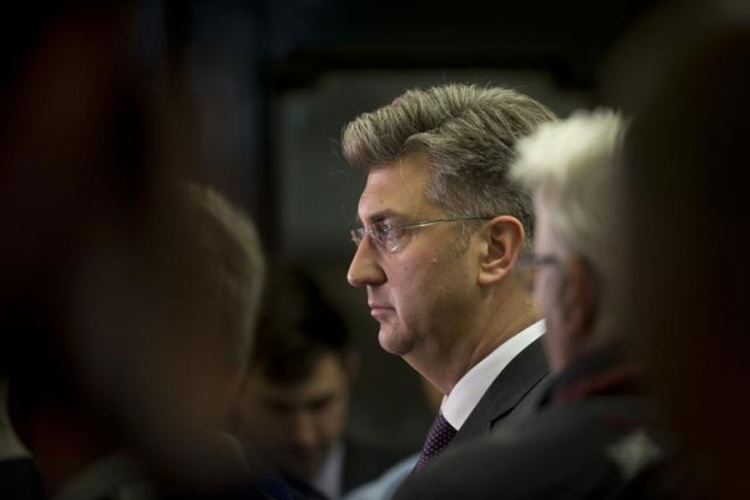 Prijava protiv Plenkovića zbog kupovine glasova, Hasanbegović izbačen iz HDZ-a