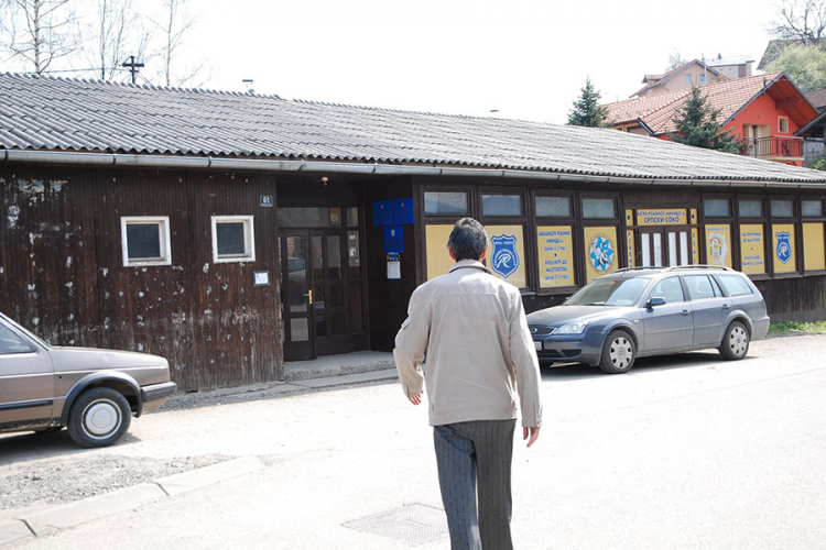 Jačanje uloge mjesnih zajednica