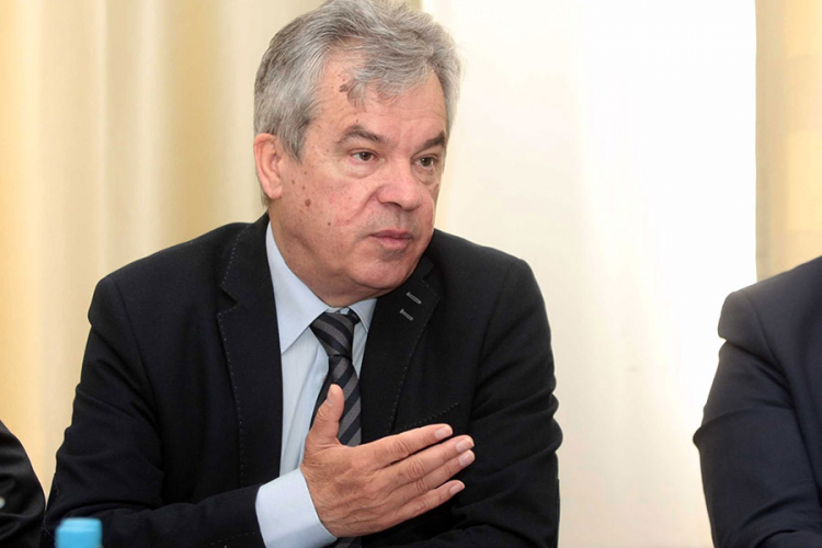 Josip Nevjestić: Ni Svemogući ne zna šta će biti sa zakonom o depozitu