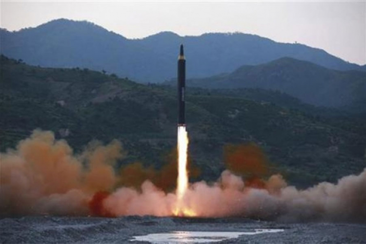 Sjeverna Koreja ponovo lansirala raketu, Japan snažno potestovao