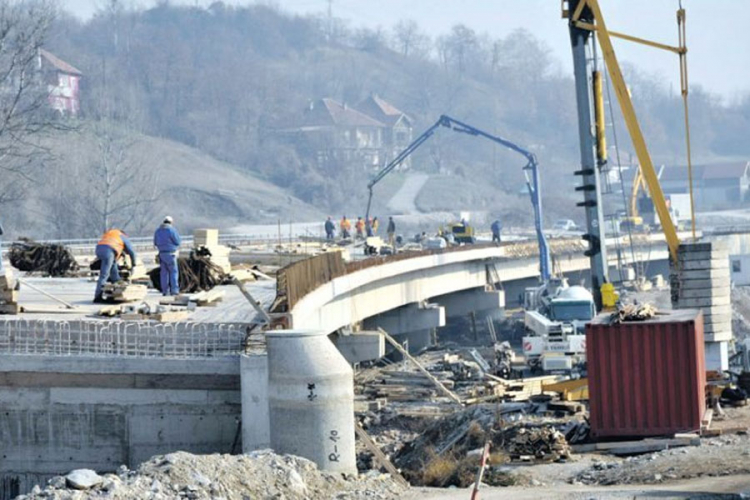 BiH kažnjena sa 14 miliona KM jer nije iskoristila međunarodne kredite