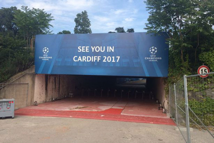 Strah zatvara krov u Kardifu