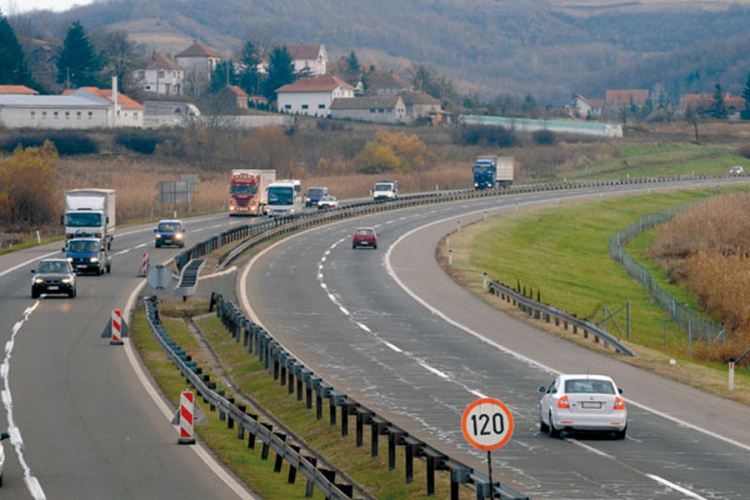 Bez većih zastoja u saobraćaju
