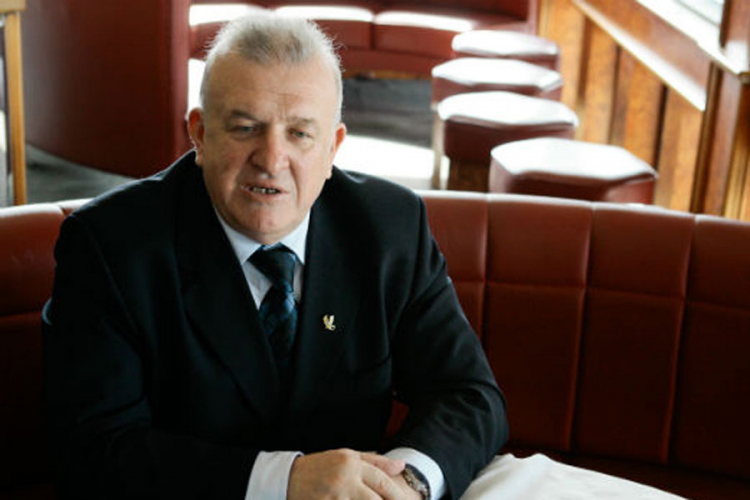 Dudaković: Rat još nije završen