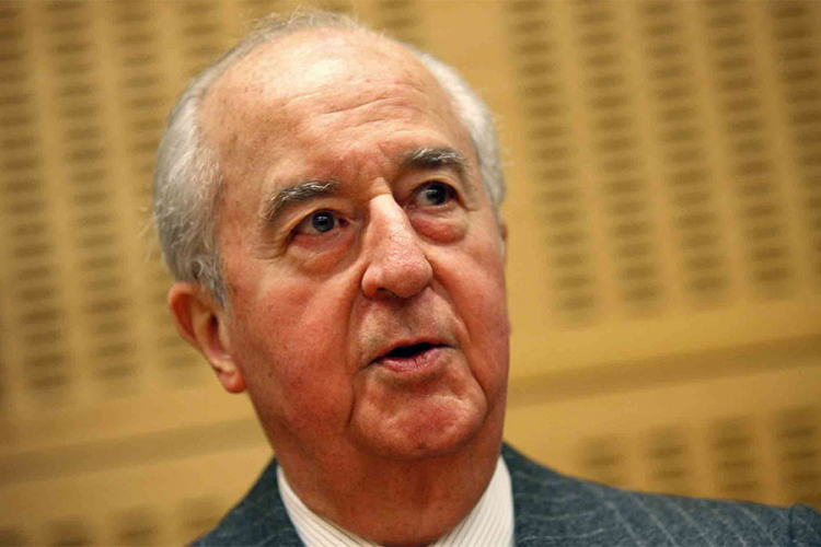 Bivši francuski premijer novcem od oružja platio kampanju?