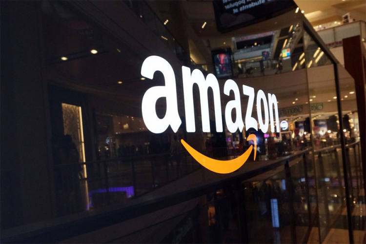 Rekord za Amazon, akcije prvi put premašile 1.000 dolara
