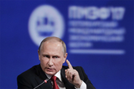 Hejli: Rusija hoće razdor u NATO; Putin: Jeste li svi izgubili razum?