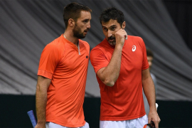 Troicki i Zimonjić zaustavljeni na startu turnira u Štutgartu