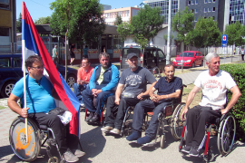 Protest ratnih vojnih invalida i amputiraca RS: Vratili ortopedska i ...