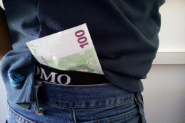 Sakrili 53.000 evra u donji veš i prvu pomoć