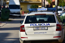 Izbodena djevojčica kod Gospića, preminula u kolima hitne pomoći
