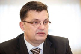 Tegeltija: Povećanje plata u institucijama BiH dovelo bi do ...