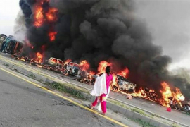 Prevrnula se cisterna u Pakistanu, 132 mrtvih, 20 djece