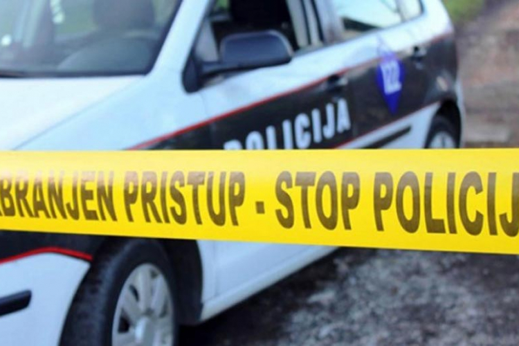 Kod Hažića poginulo jedno lice u sudaru kamiona i automobila