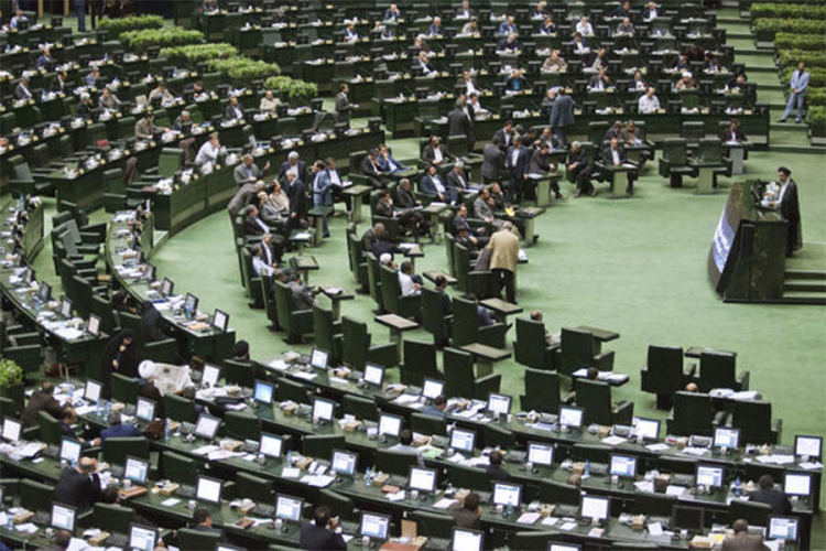 Pucnjava u iranskom parlamentu i mauzoleju, napadač uhapšen