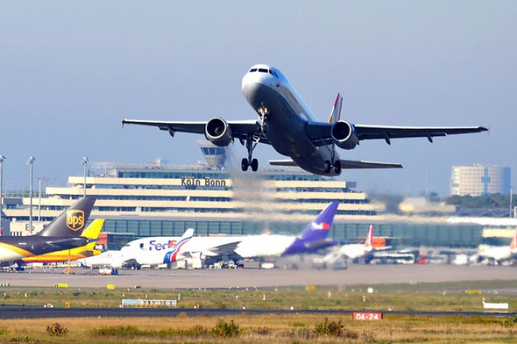 Uhapšena tri putnika na aerodromu u Kelnu