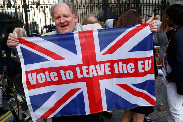 EU prijeti da će odgoditi pregovore o Brexitu za cijelu godinu