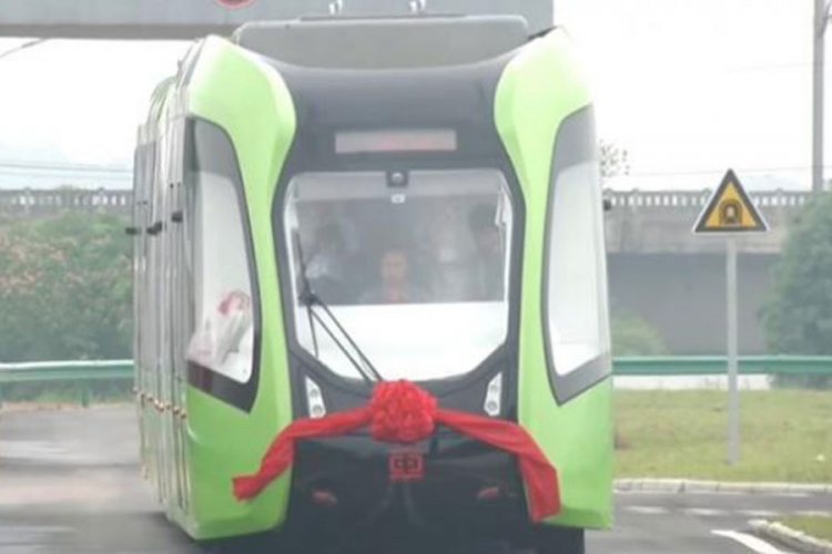 Tramvaj kojem ne trebaju šine
