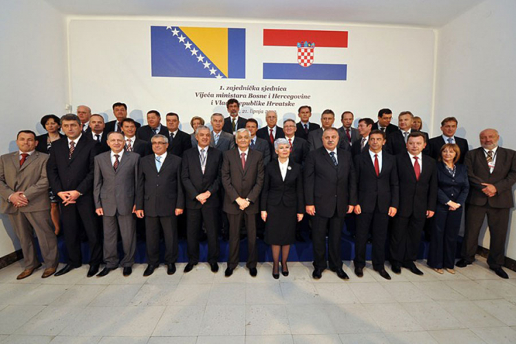 Zajednička sjednica 6. jula: Pred ministrima BiH i Hrvatske ista pitanja kao i 2010.