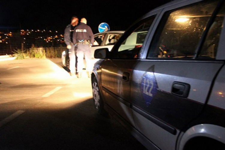 Majci se otisnuo automobil, poginuo petogodišnji sin
