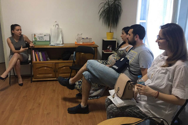 Udruženje DRIP pokrenulo školu za trudnice