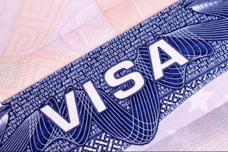 Duže čekanje na američke vize zbog Trampove uredbe?