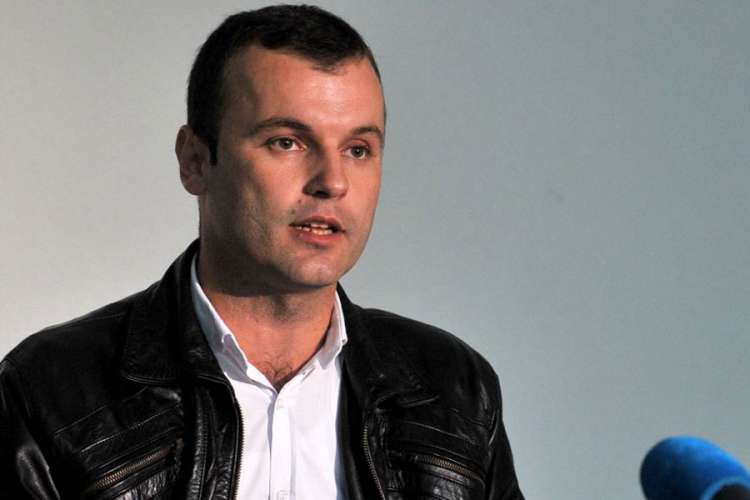 Grujičić: Obični narod u Srebrenici poštuje sve žrtve